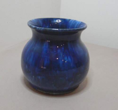 Australian pottery vase - pottery, by