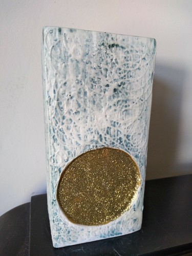 Very rare gold - very, spot