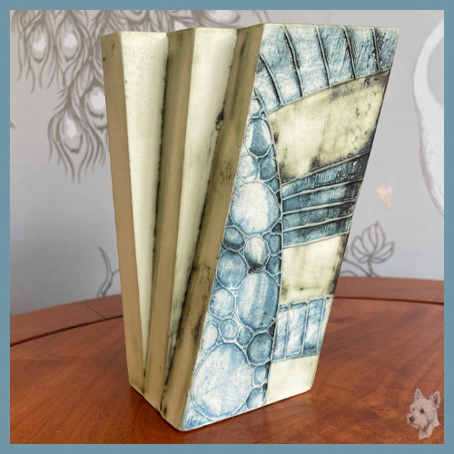 Carn pottery fan vase john - fan, i