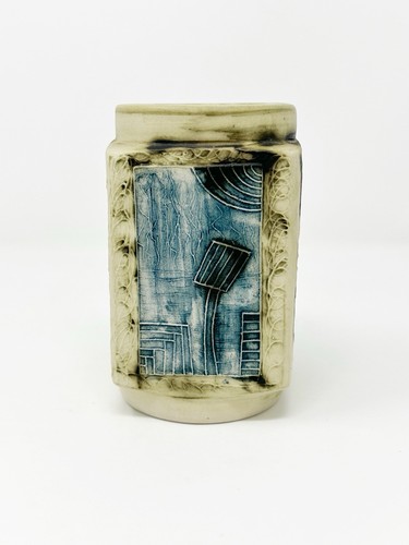 Carn pottery vase blue - pottery,
